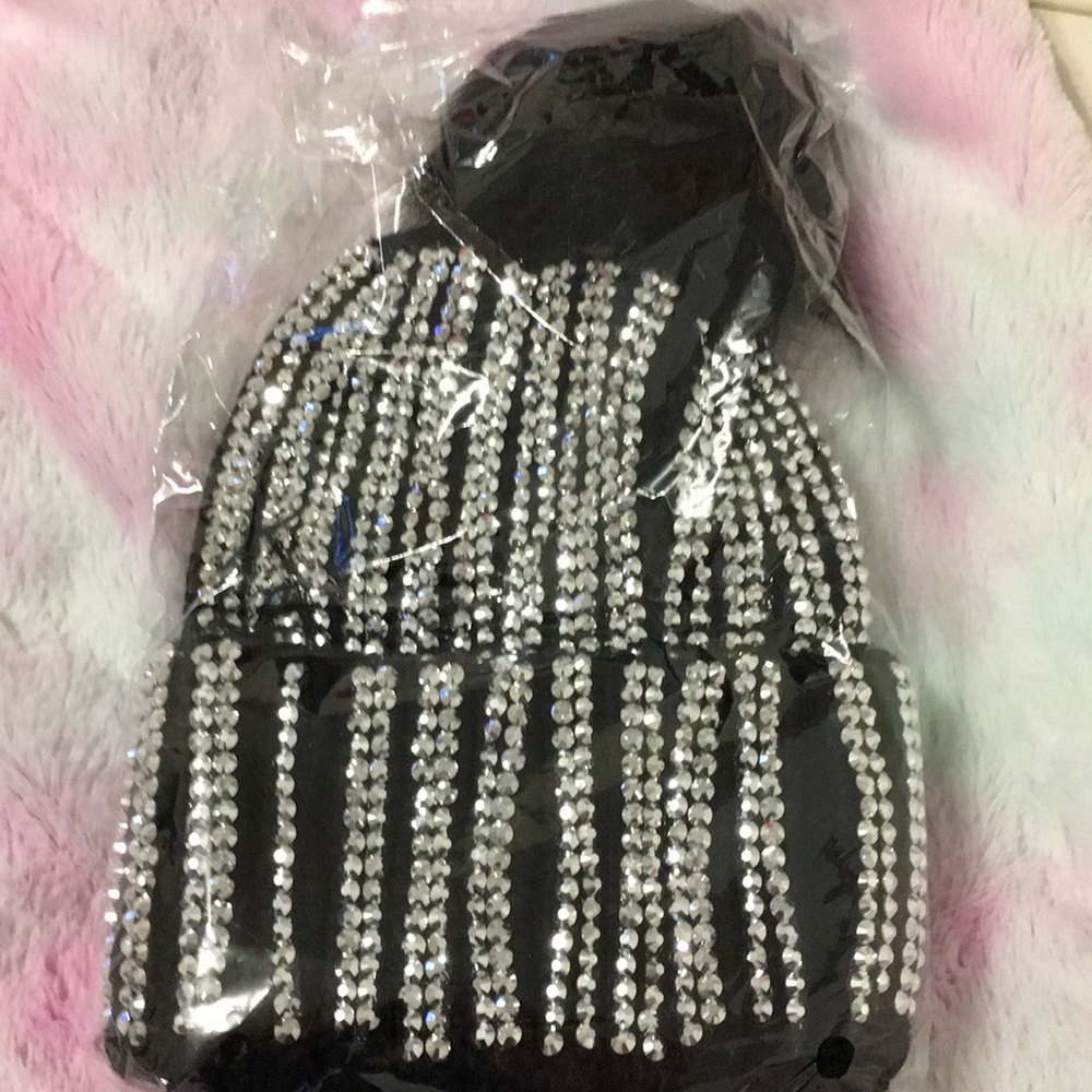 Bling Beanie removable Pom Pom